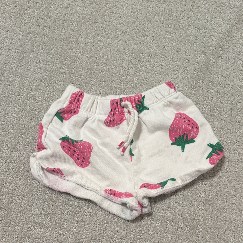 Zara shorts 2-3yrs